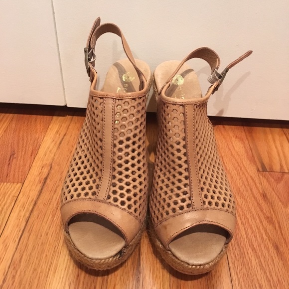 Eric Michael Tan Heel Espadrilles - Picture 2 of 7